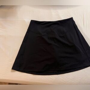 Old Navy Black Active Skort